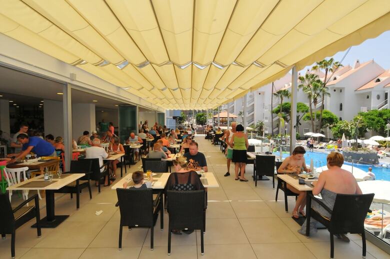 Paradise Park Fun Lifestyle Hotel