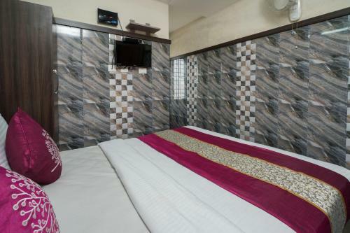 Hotel Oyo 4678 Greens Residency