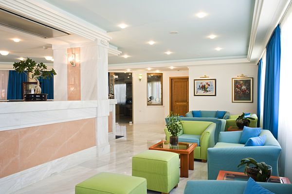 Hotel Ilianthos Village