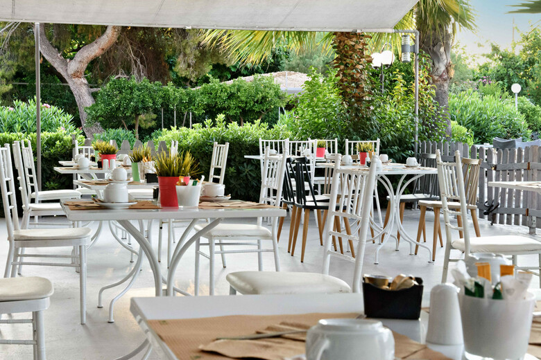 The Grove Seaside Hotel
