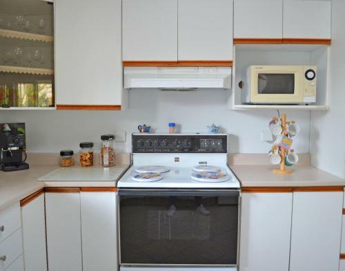 Anastasia Holiday House