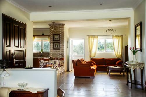 Sea Breeze Villa
