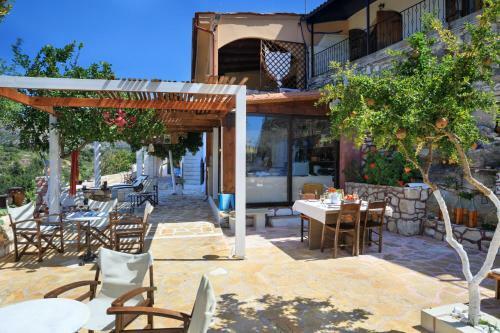 Villa Angel House