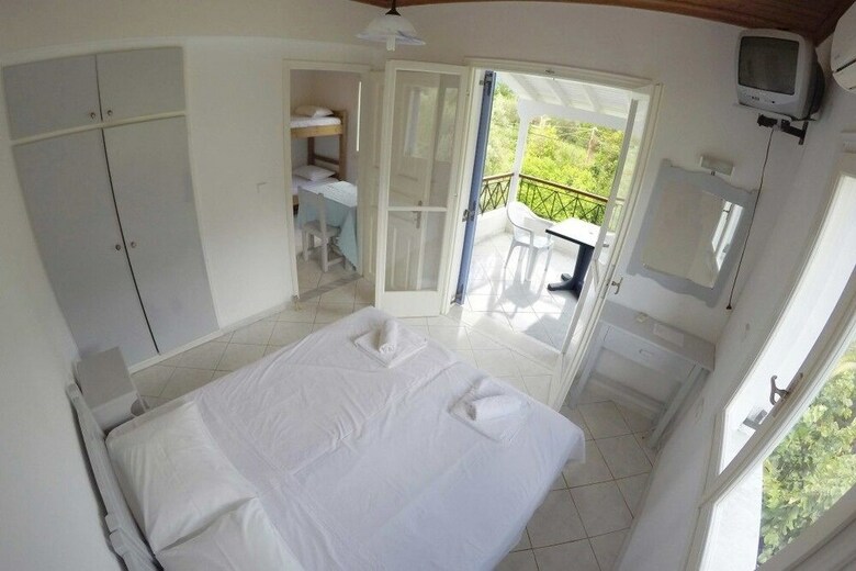 Armonia Apartments