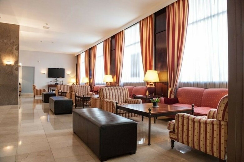 Hotel Unzaga Plaza