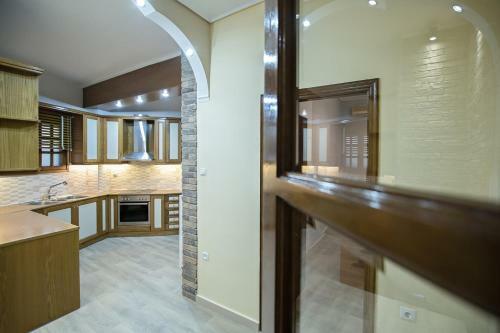 Paradise Apartment In Peiraiki