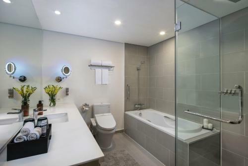 Apartamentos Somerset West Point Hanoi