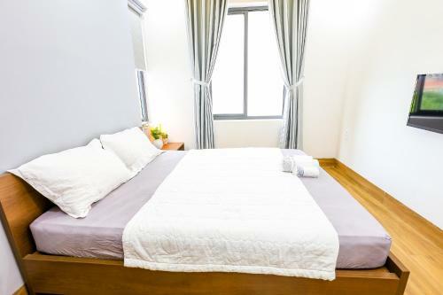 The Luxury White Villa In Vung Tau