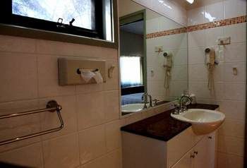 Hotel Best Western Travellers Motor Village
