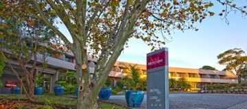 Hotel Mercure Charlestown (de Lujo)
