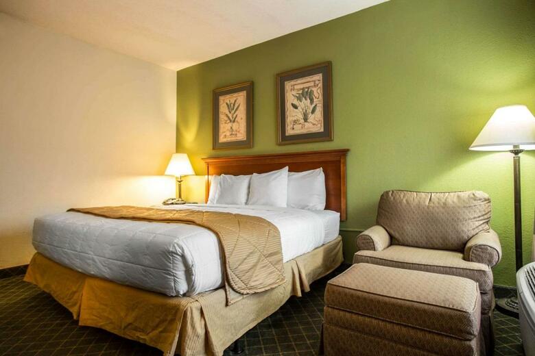 Hotel Clarion Inn & Suites Aiken