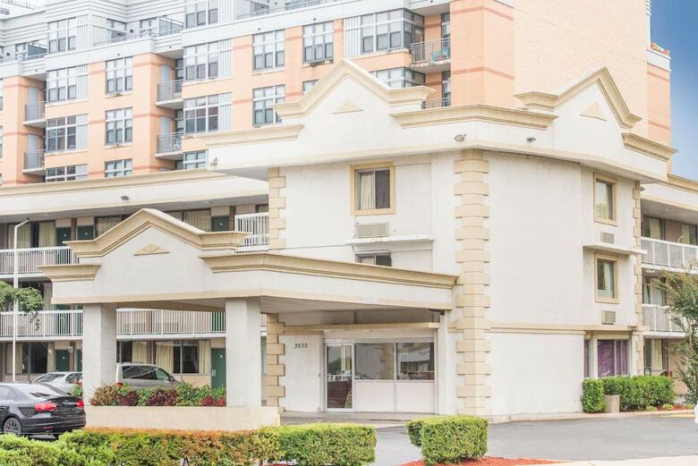 Hotel Days Inn Arlington Pentagon