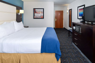 Holiday Inn Express Hotel & Suites Bessemer