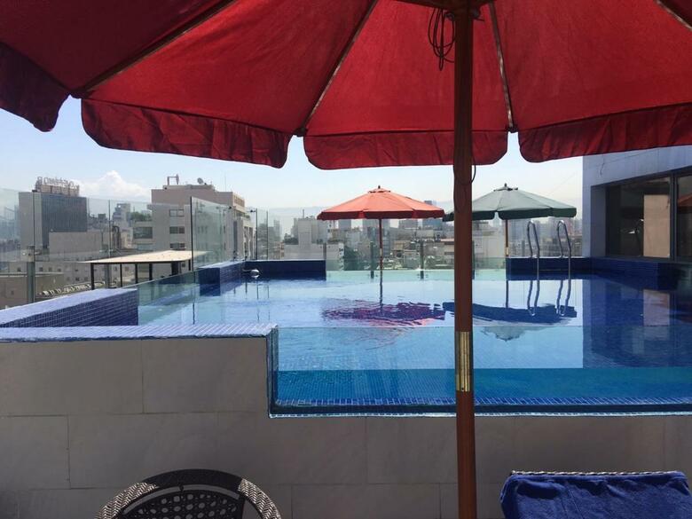Hotel Midtown Y Suites