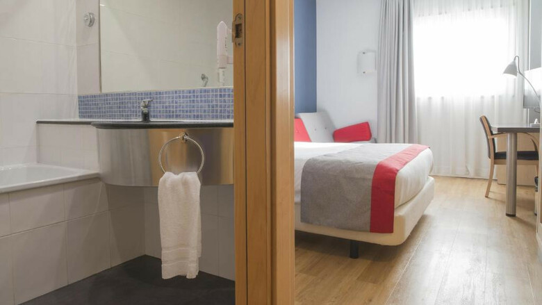Hotel Holiday Inn Express Valencia-bonaire
