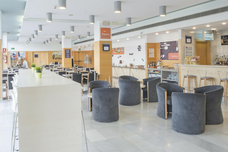 Hotel Holiday Inn Express Valencia-bonaire