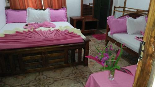 Hostal Summer Village Resort