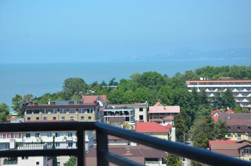 Cosy Apartments Near Sea