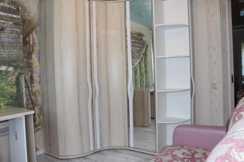 Apartment On Molokova 22