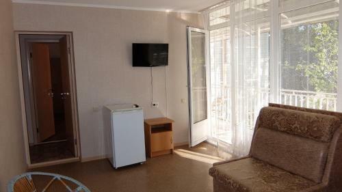 Hostal Al Porto Near The Sea