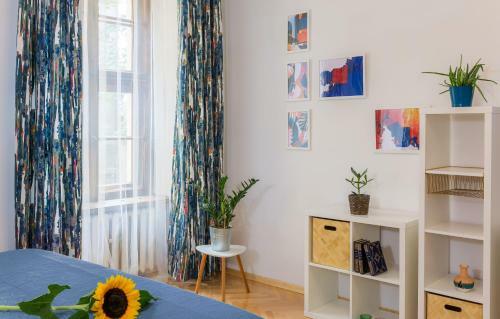 Fragola Apartments Pop Of Colour