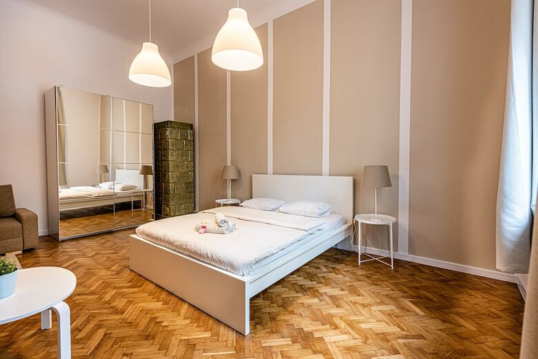 Heaven Eleven Apartments - Old Town