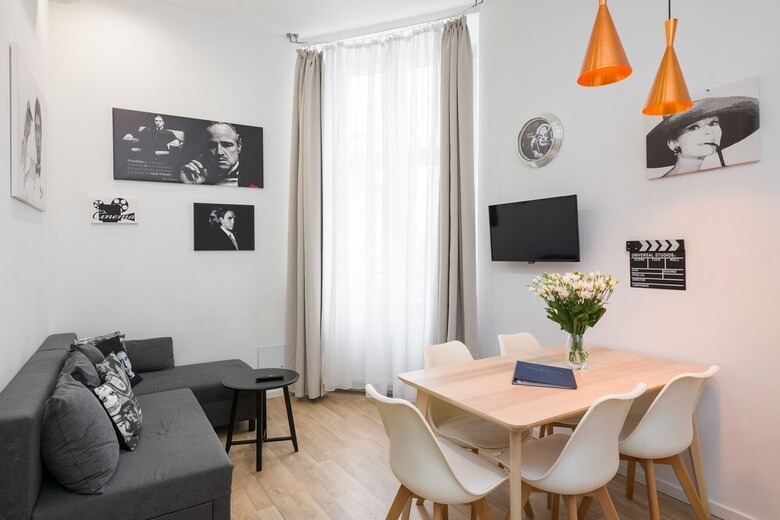 Nook Nook Apartments Dietla 66