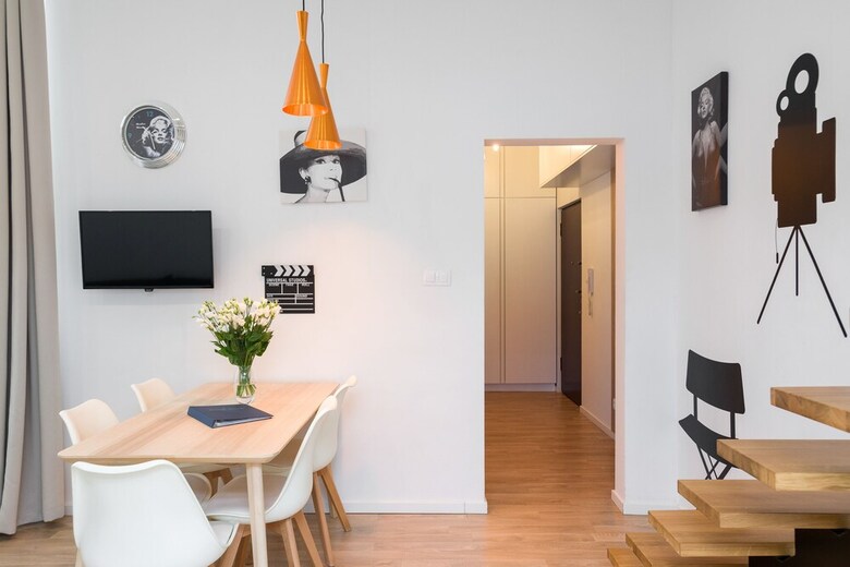 Nook Nook Apartments Dietla 66