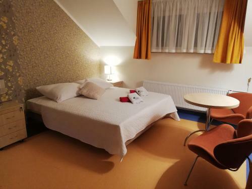 Hostal Dom Przy Parku Na??cz�w