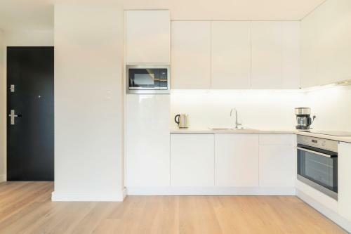 Luxury Apartments - Okrzei Residence
