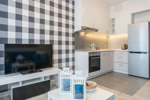 Deluxe Apartments By The Railway Station