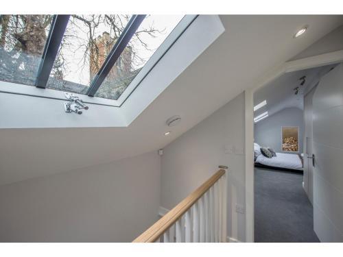 Apartamento Modern, Stunning And Elegant 2 Bedroom Apt For 4