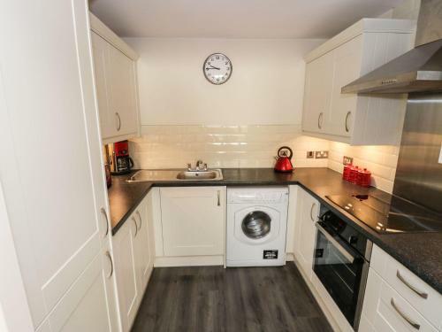 110 Postern Close