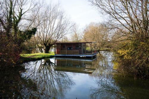 Lodge Fairwood Lakes Holiday Park