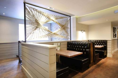The Angel Hotel Wetherspoon