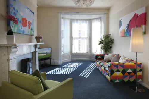 Hostal Beach House