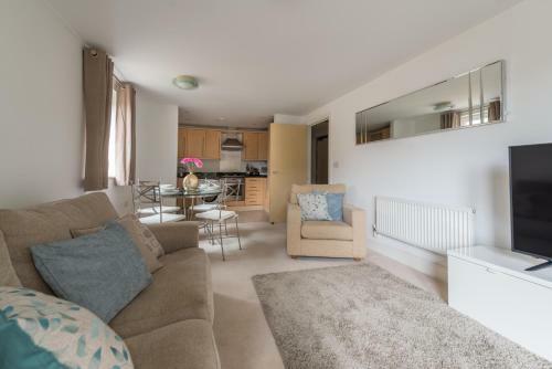 Hampden Apartments - The Beatrice