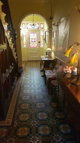 Hostal Ravenhurst Guest House