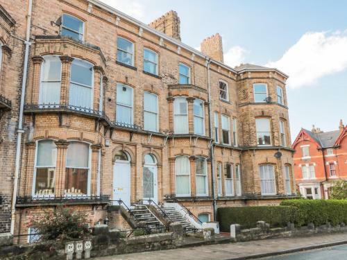 27 West Street, Scarborough