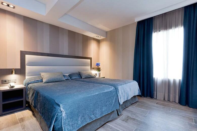 Hotel Reina Cristina