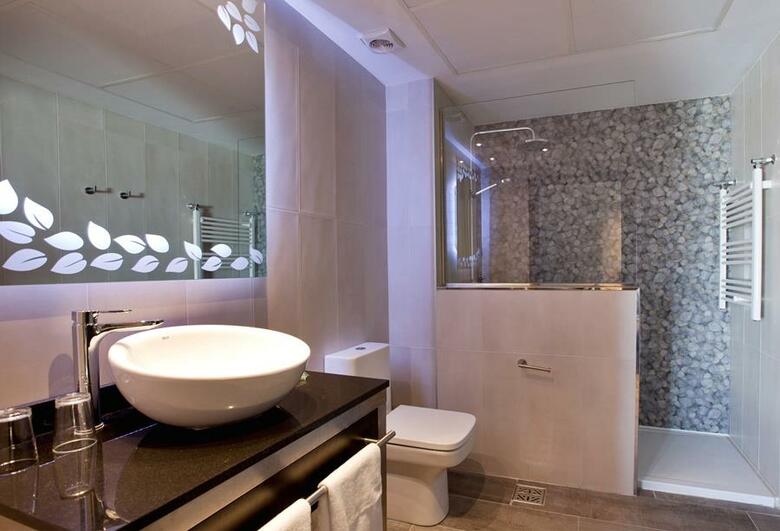 Hotel Reina Cristina