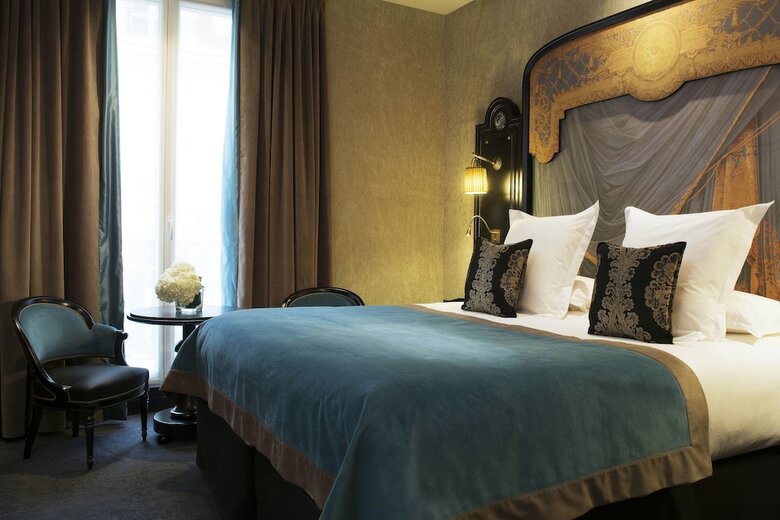 Hotel Le Belmont Champs Elys�es