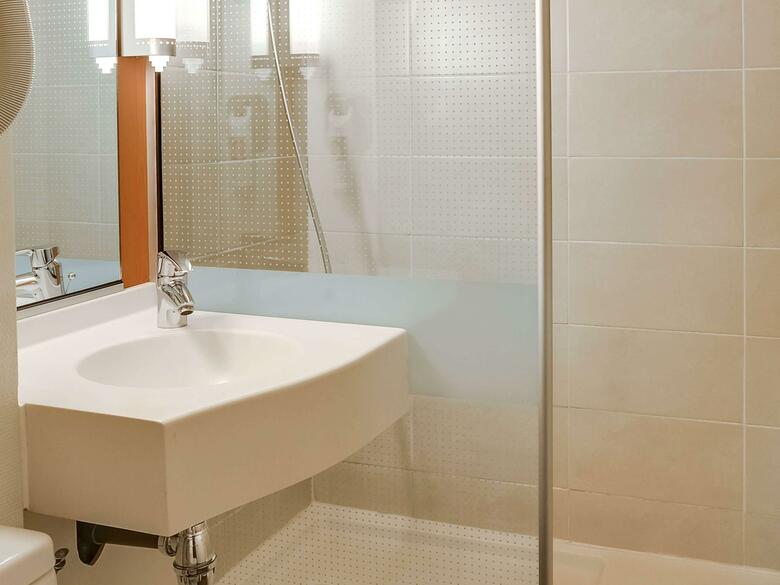 Hotel Ibis Salon De Provence