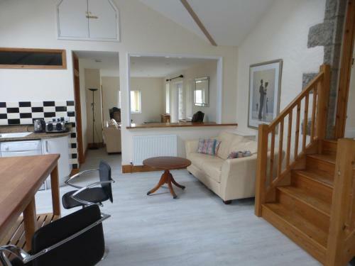Strand Apartment