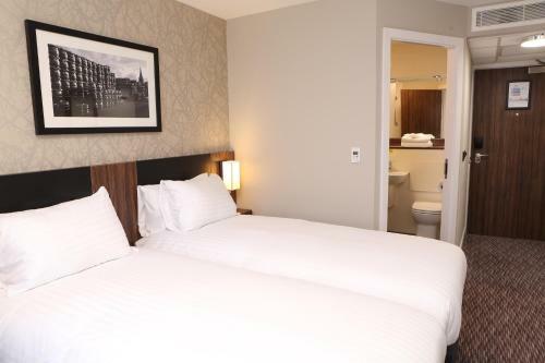 Hotel Harbour Spring By Marston's Inns