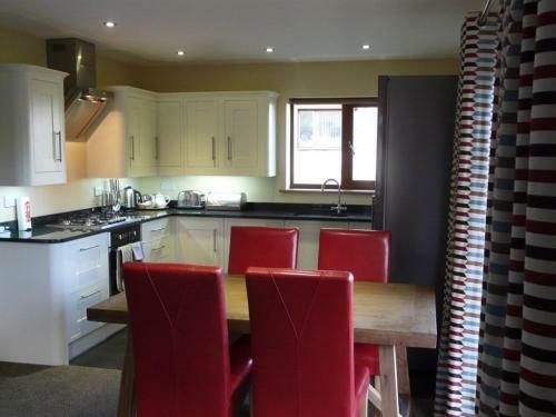 Redwood Lodge, Pooley Bridge Holiday Park
