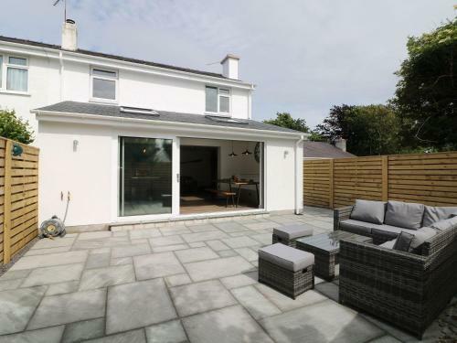 21 Llwyn Gwalch Estate, Pwllheli