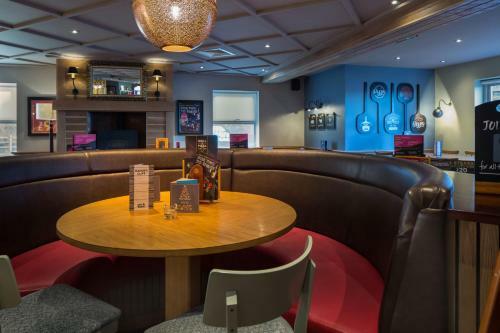 Hotel The Raven?s Cliff Lodge By Marston's Inns