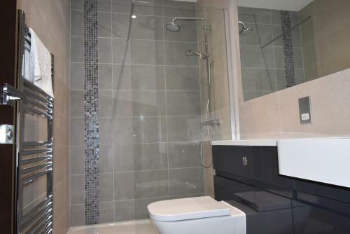 Shortletting By Centro Apartments Milburn House - Mk
