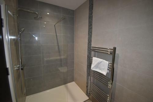 Shortletting By Centro Apartments Milburn House - Mk